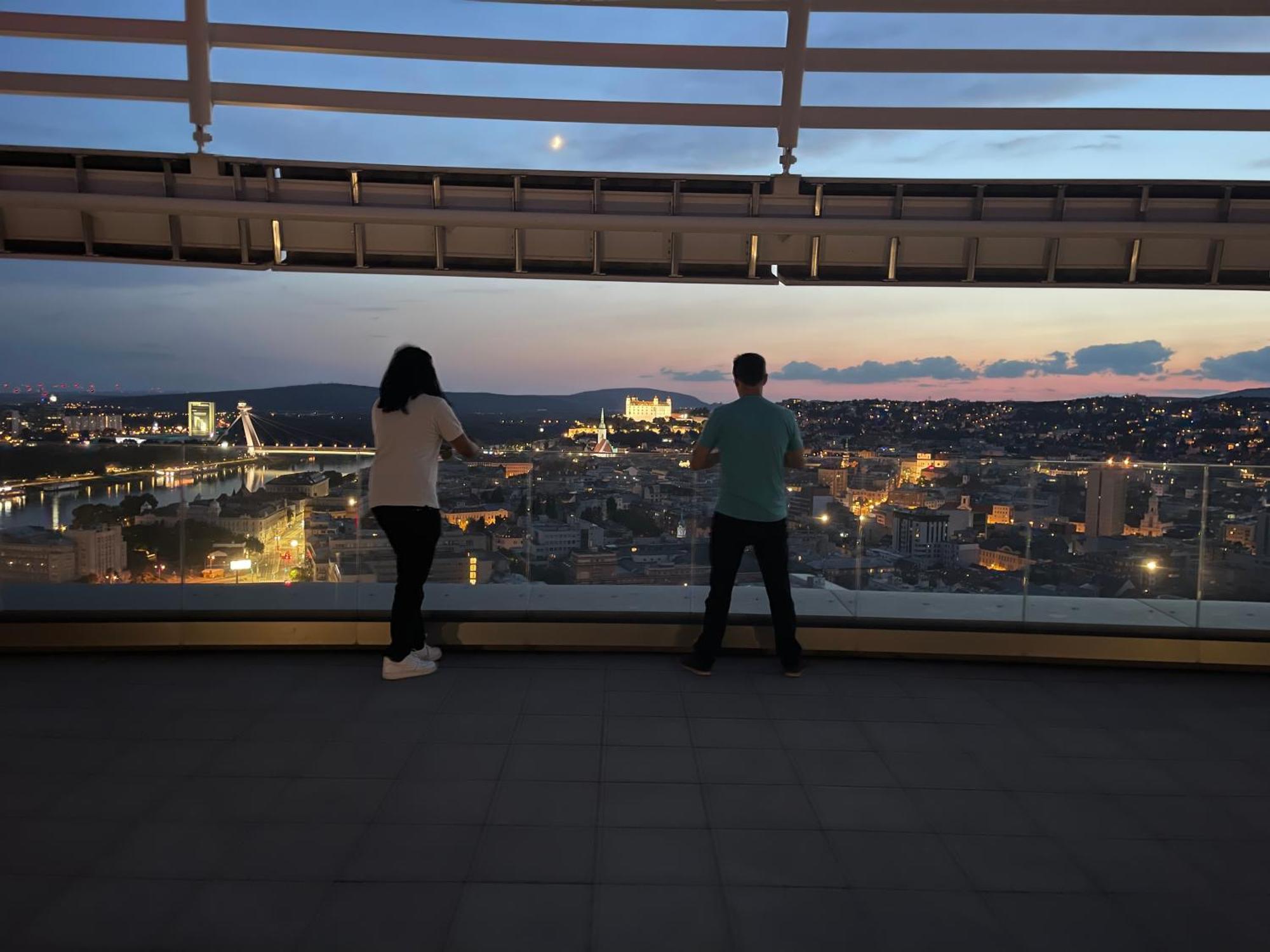 Sag Sky Park Residence Free Parking And Wi-Fi Bratislava Exteriör bild